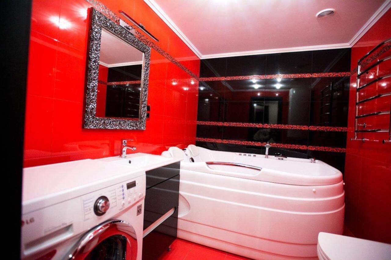 Luxury Apartment For Rest On Nauki Avenue Charków Zewnętrze zdjęcie
